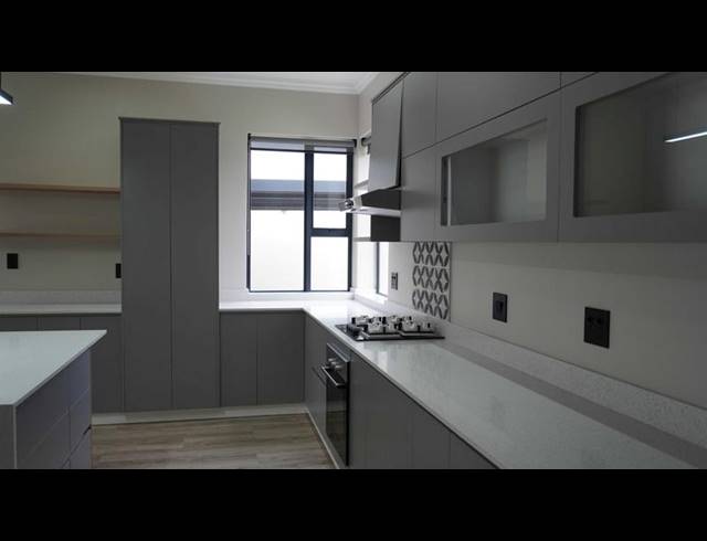 3 BEDROOM HOUSE FOR SALE IN KRAAIBOSCH PARK